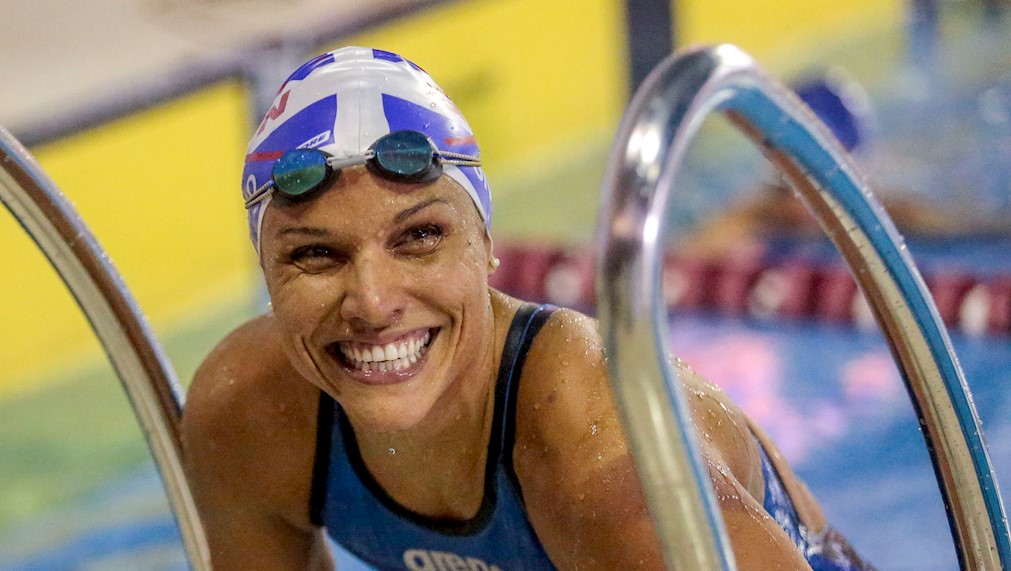 A nadadora Carol Santiago