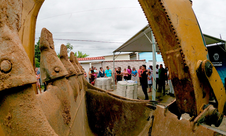 Obras de pavimentação em Itanhaém
