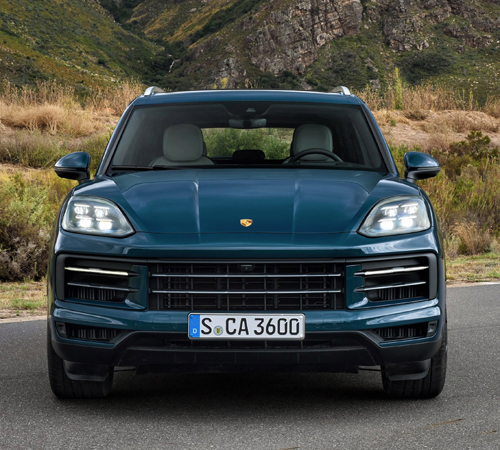 As três versões do "novo" Cayenne utilizam o motor 4.0 V8 biturbo de 474 cavalos, reconfigurado para aumentar a potência para 659 cavalos na GT