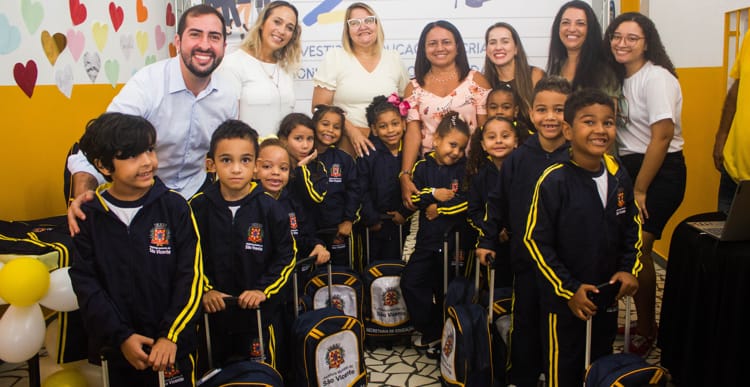 Estas peças de inverno somam-se às de verão que já haviam sido entregues em março deste ano