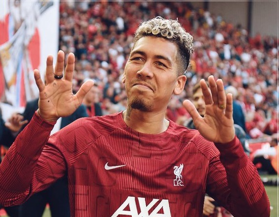 O atacante Roberto Firmino