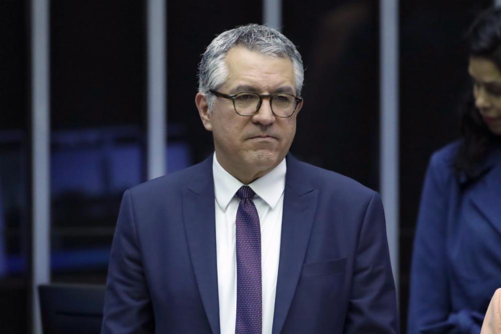 Padilha parece não estar dando conta sozinho, e Lula entrará em cena