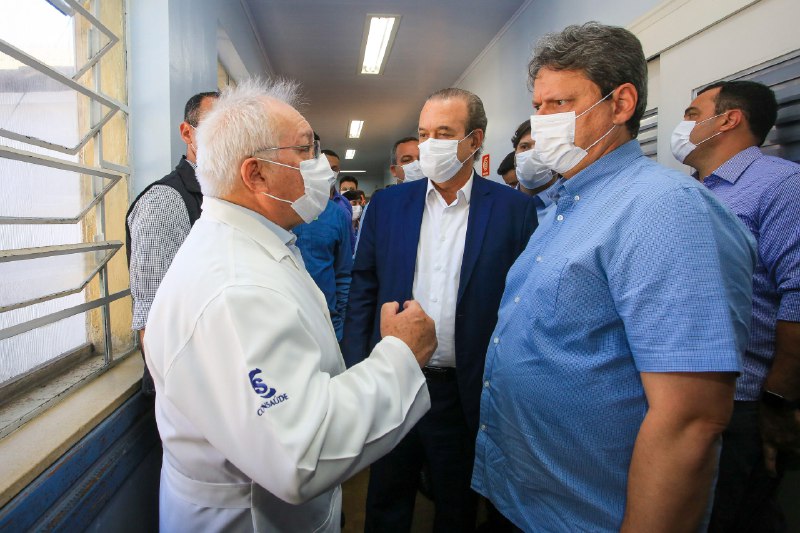 O governador Tarcísio de Freitas anunciou no último sábado (27) o investimento de R$ 17 milhões para a reforma do atual Hospital Regional Leopoldo Bevilacqua, no município de Pariquera-Açu, no Vale do Ribeira