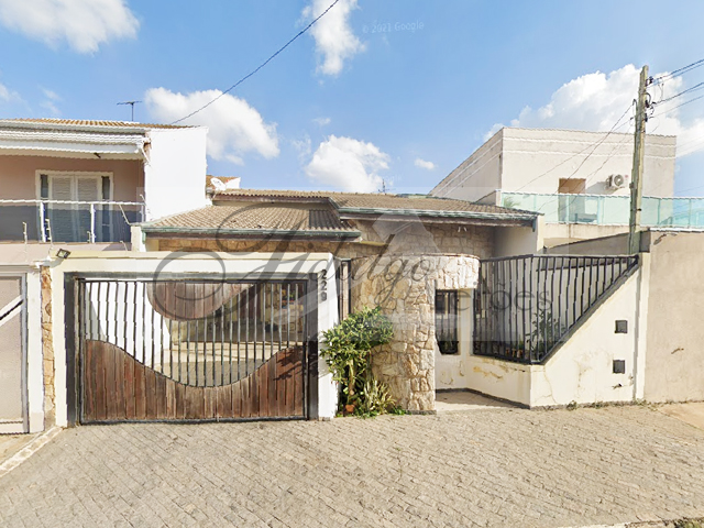 Na capital paulista, um prédio e terreno estão disponíveis no Belenzinho, com área de aproximadamente 442,5m² - o lance mínimo é de R$2,5 milhões