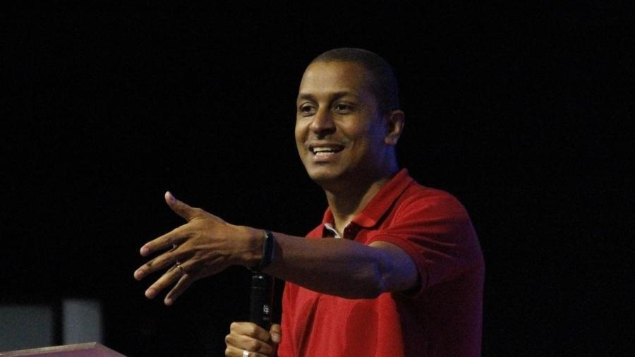 Pregador evangélico suspeito de cometer estupros foi preso em casa