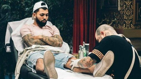 Gabigol e Adão Rosa.