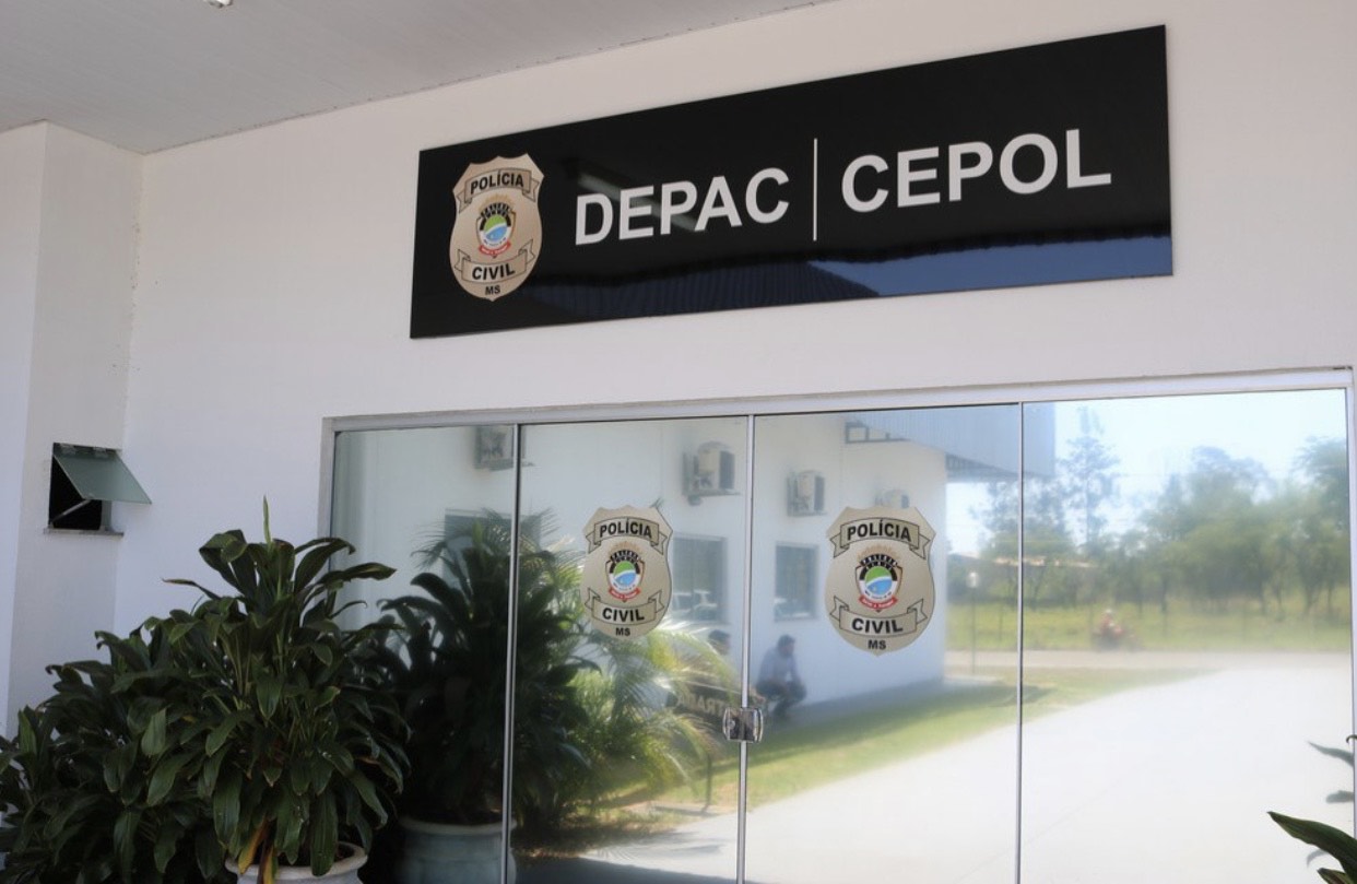 O agressor foi ouvido e liberado, de acordo com a Polícia Civil