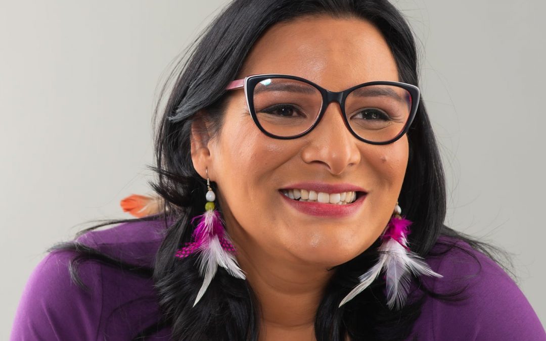 "Como mulher indígena urbana, minha trajetória vem da luta junto com o dia a dia do povo brasileiro", diz Juliana