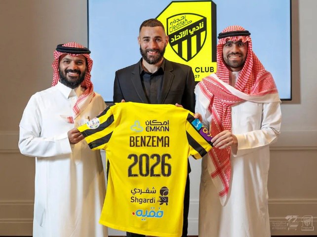 Atacante Francês foi apresentado na tarde desta terça feira (6)