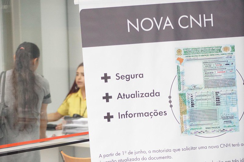 Em 2023, o Poupatempo já registrou quase 3 milhões de atendimentos para renovação de CNH, entre serviços presenciais e eletrônicos.
