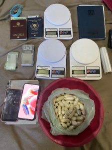 intuito dos suspeitos era levar a droga até a República do Congo pelo Aeroporto Internacional de Guarulhos