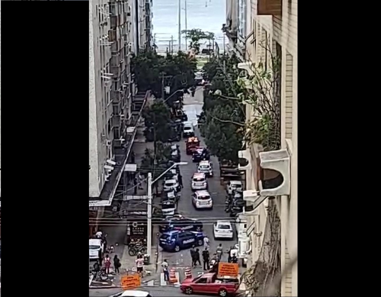 Vazamento de gás interditou via na Ponta da Praia, em Santos