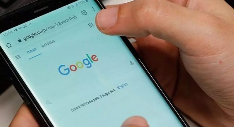 Veículos americanos, como o jornal The New York Times, já estariam negociando diretamente com as novas empresas de tecnologia, como a OpenAI, que lançou o ChatGPT um ano atrás.