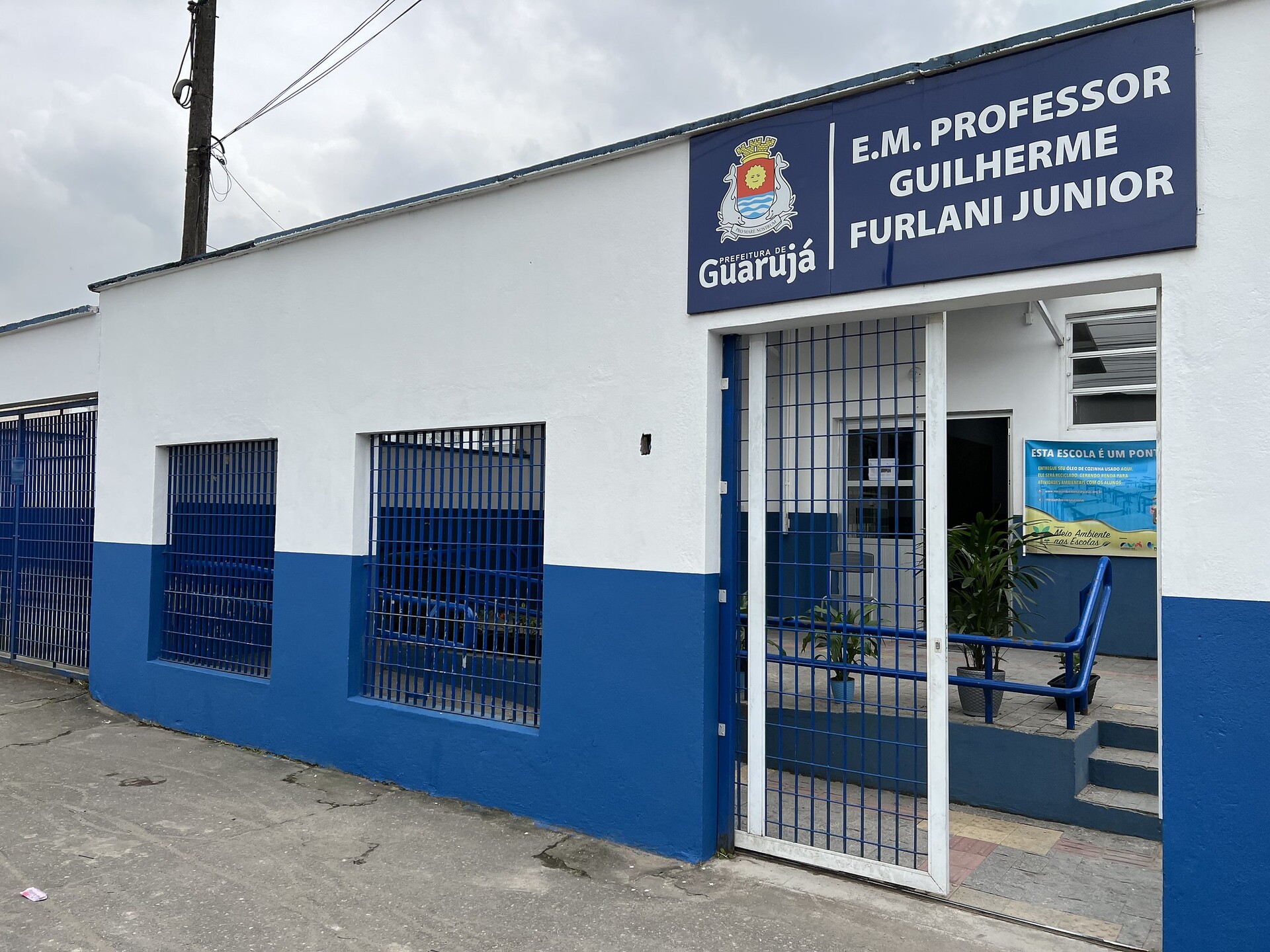 As intervenções acontecem em 11 pontos diferentes, com serviços de pintura, reparos estruturais, troca de portas e melhorias nos telhados