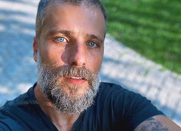 Bruno Gagliasso revelou que está cansado da "febre" de Barbie que toma conta das redes sociais