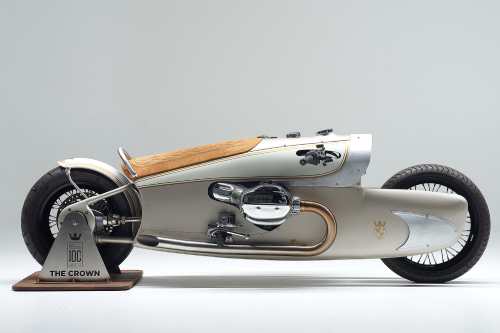 A cruiser da BMW é equipada com o maior motor boxer já produzido pela BMW Motorrad