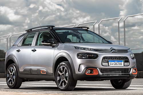 Na versão topo de linha, o C4 Cactus conta com o motor 1.6 turbo de até 173 cavalos e 24,5 kgfm de torque, sempre com o câmbio automático de 6 marchas