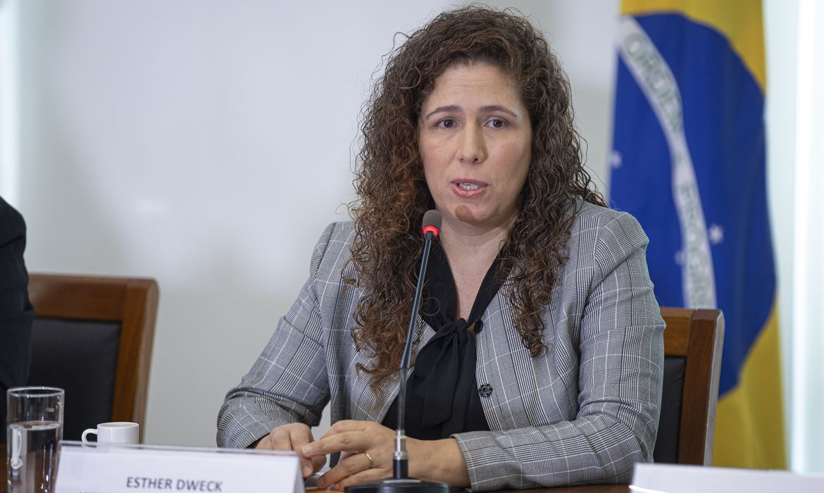 ministra da Gestão, Esther Dweck
