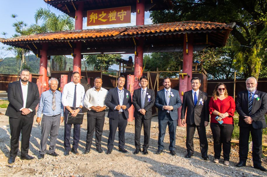 Acompanhadas do prefeito Kayo Amado, as autoridades tiveram a oportunidade de conhecer um dos cartões-postais da Primeira do Brasil e seu novo projeto de restauração