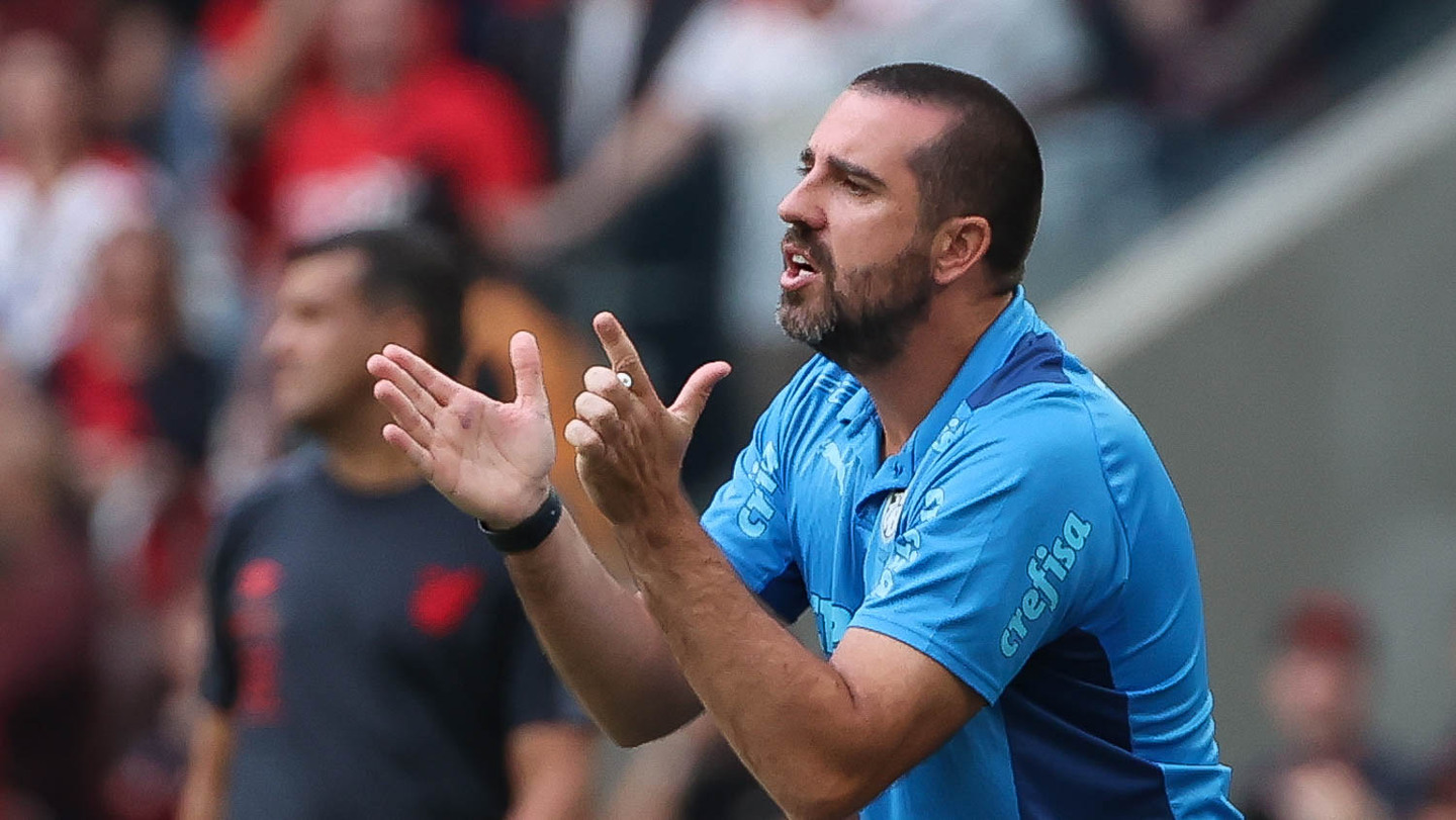 João Martins, auxiliar de Abel Ferreira no Palmeiras