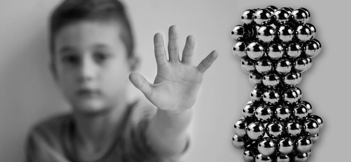 As 'bolinhas de imãs coloridas anti-stress' são negociadas em market places como brinquedos, sem que sejam regulamentadas pelo Inmetro