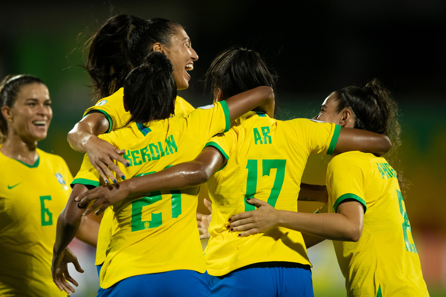 Seleção brasileira feminina de futebol