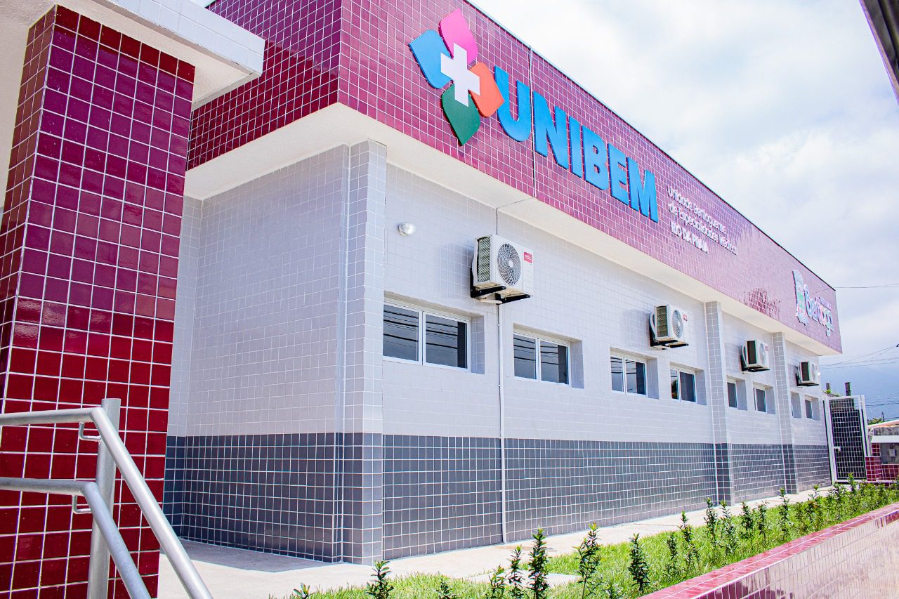 O complexo tem cerca de 748 m2 e conta com mais de 30 consultórios