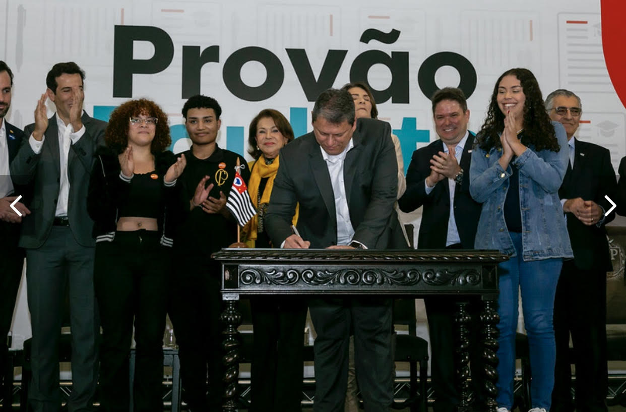 Nesta segunda-feira (10), o governador Tarcísio de Freitas autorizou a instituição da nova porta de entrada para as universidades públicas paulistas