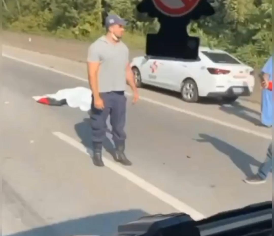 Motociclista morre em colisao