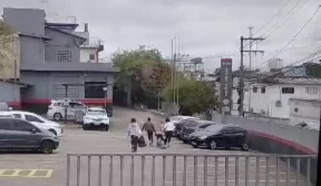 A ação, na avenida Senador Teotônio Viela, nas proximidades do autódromo de Interlagos, na zona sul de São Paulo, foi registrada em vídeos