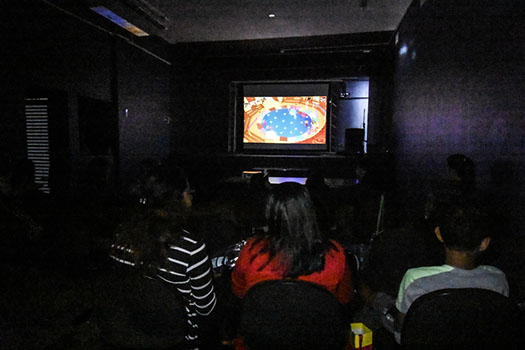 Os ingressos começam a ser distribuídos uma hora antes do início da sessão