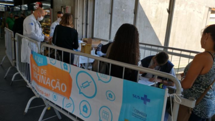 A equipe estará preparada para atender passageiros acerca de orientações e esclarecimento a respeito do agravo à saúde