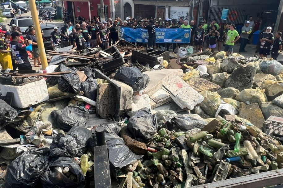 30 toneladas foram retiradas do local