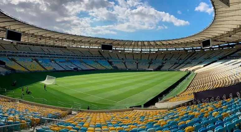 O novo edital de licitação para a concessão do Maracanã divulgado nesta sexta-feira (20) pelo Governo do Rio de Janeiro abre brecha para que apenas um clube participe da administração o principal estádio do país