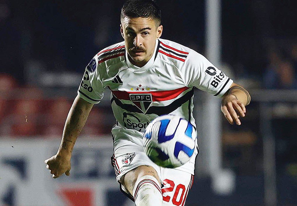Gabi Neves estará à disposição de Dorival Jr pela primeira vez desde a classificação na Copa do Brasil sobre o Palmeiras