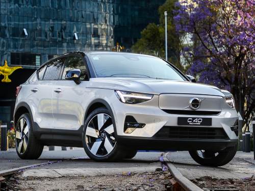 O "powertrain" P8 do C40 Ultimate é composto por dois motores de 204 cavalos cada