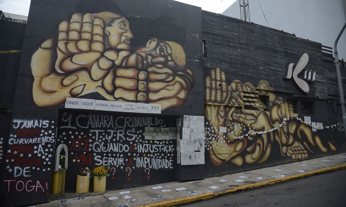 O novo júri do caso da Boate Kiss, incêndio que matou 242 pessoas e feriu outras 600 em janeiro de 2013, foi marcado para 26 de fevereiro de 2024