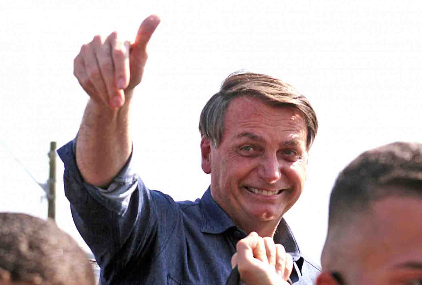 Até o momento Bolsonaro irá passar por, pelo menos, cinco cidades: Santos, São Vicente, Guarujá, Praia Grande e Cubatão