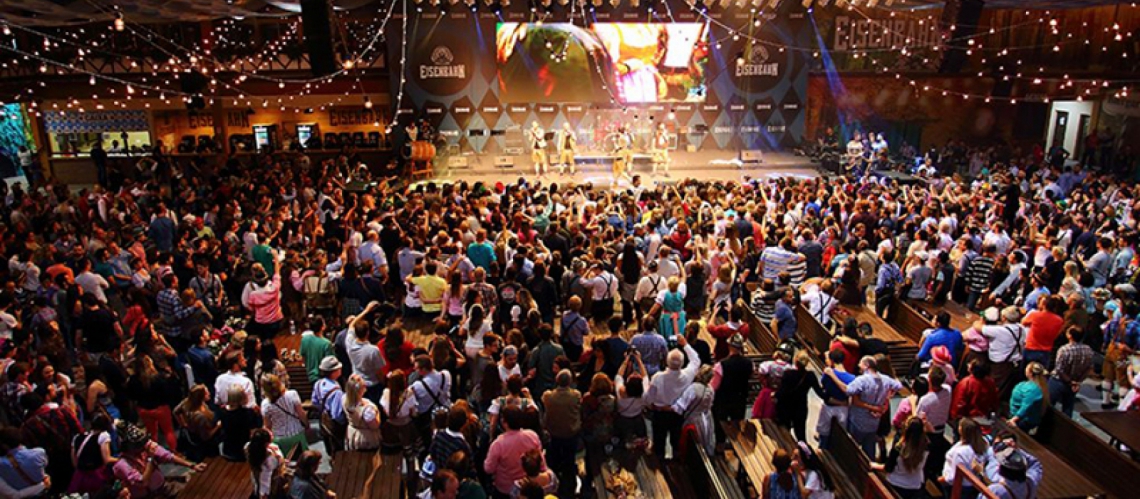 O motivo é o risco de enchente no rio Itajaí-açu, que está com nível bem acima do normal devido às fortes chuvas que castigam todo o Vale do Itajaí