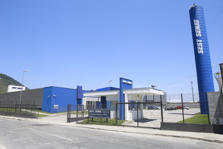 Unidade do Sest/Senat (Serviço Social do Transporte e Serviço Nacional de Aprendizagem do Transporte), em Guarujá