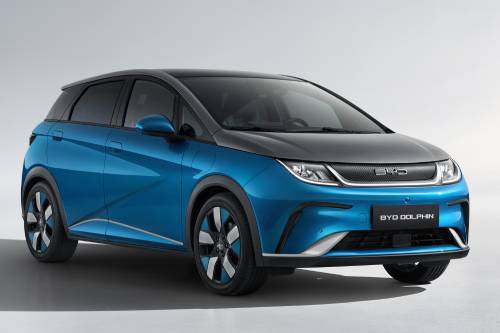 A versão Plus traz proposta mais esportiva e a Diamond investe na cor preta