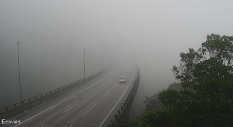 Segundo a concessionária, que administra o trecho Anchieta-Imigrantes, o tráfego se encontra normal nos demais trechos