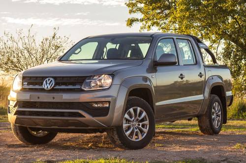 O motor 3.0 turbodiesel V6 desenvolve 258 cavalos e um torque de 59,1 kgfm de 1.450 a 3.200 rpm