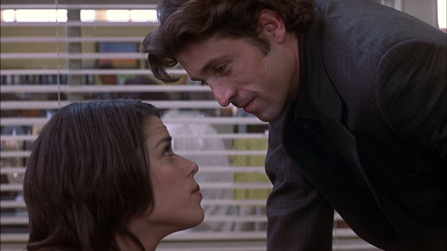 Neve Campbell e Patrick Dempsey em cena de 'Pânico 3'