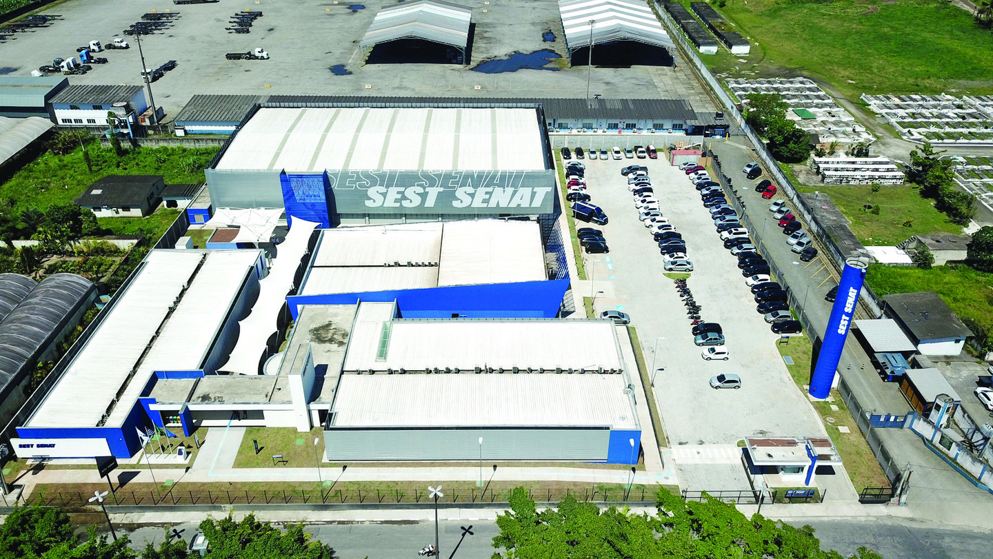 Candidato deve filtrar pela unidade 'Guarujá/SP Unidade C N&ordm; 101' ou pelo código da vaga e clicar em 'Acessar Vaga' para realizar a inscrição.