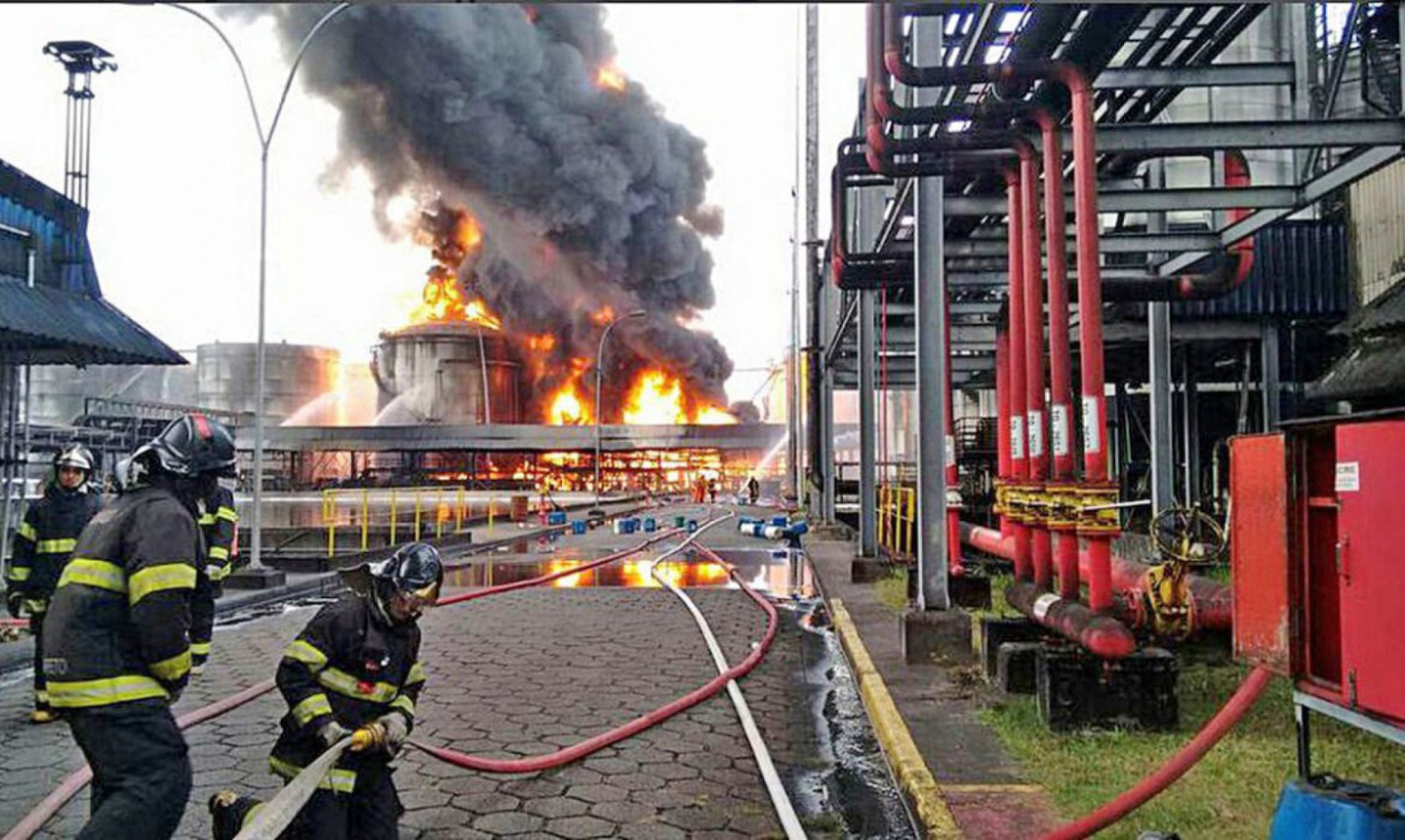 Incêndio da Ultracargo causou problemas no estuário e foi um trauma para o Litoral de SP