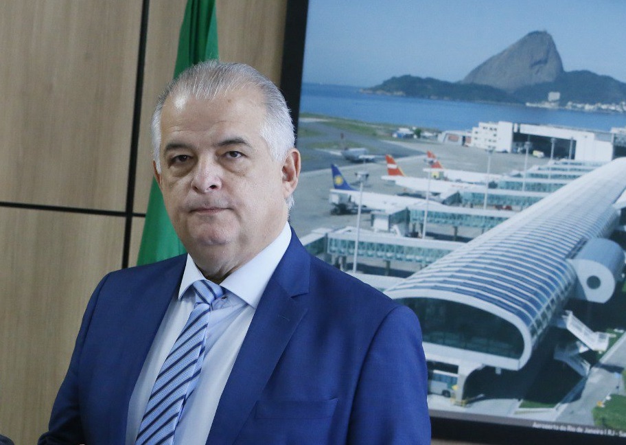 O ministro Márcio França é torcedor fanático do Santos