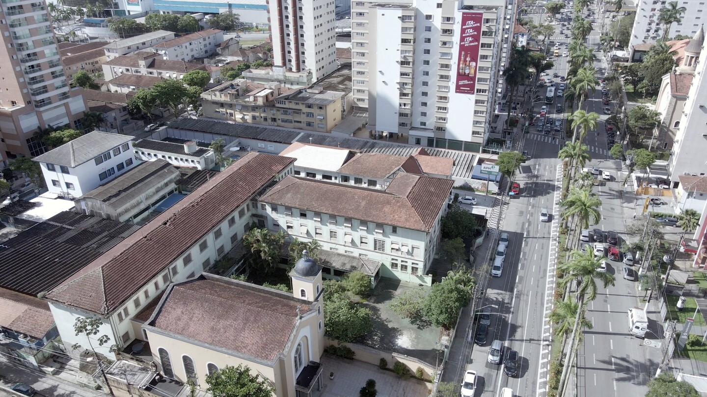 Novo complexo educacional da rede rede municipal de ensino será construído na área onde funcionava o antigo Colégio Marza, no Gonzaga, e terá o nome de Edson Arantes do Nascimento