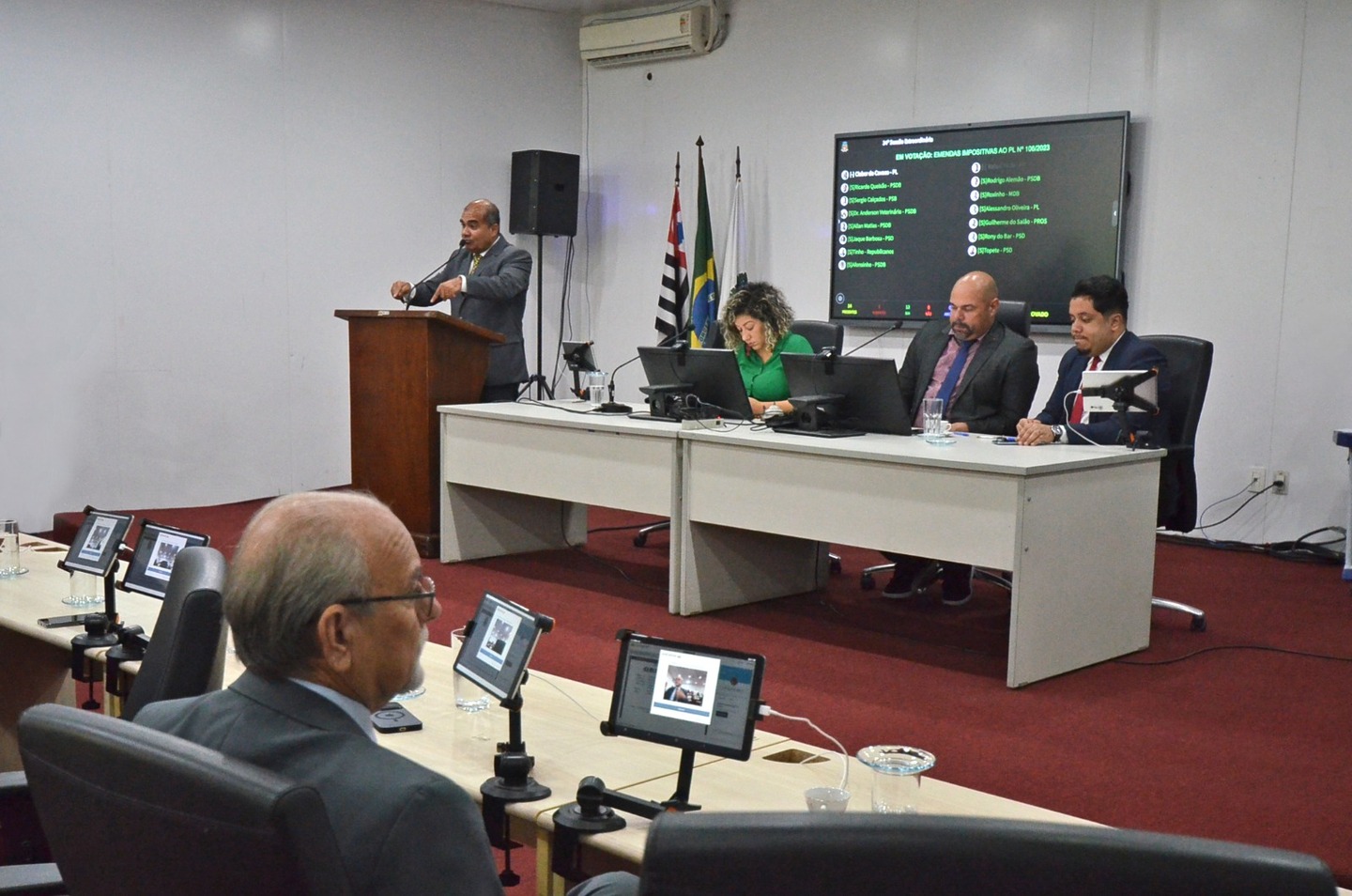 Projeto contempla a determinação constitucional, de se gastar pelo menos, com 15% das receitas de impostos na pasta da saúde