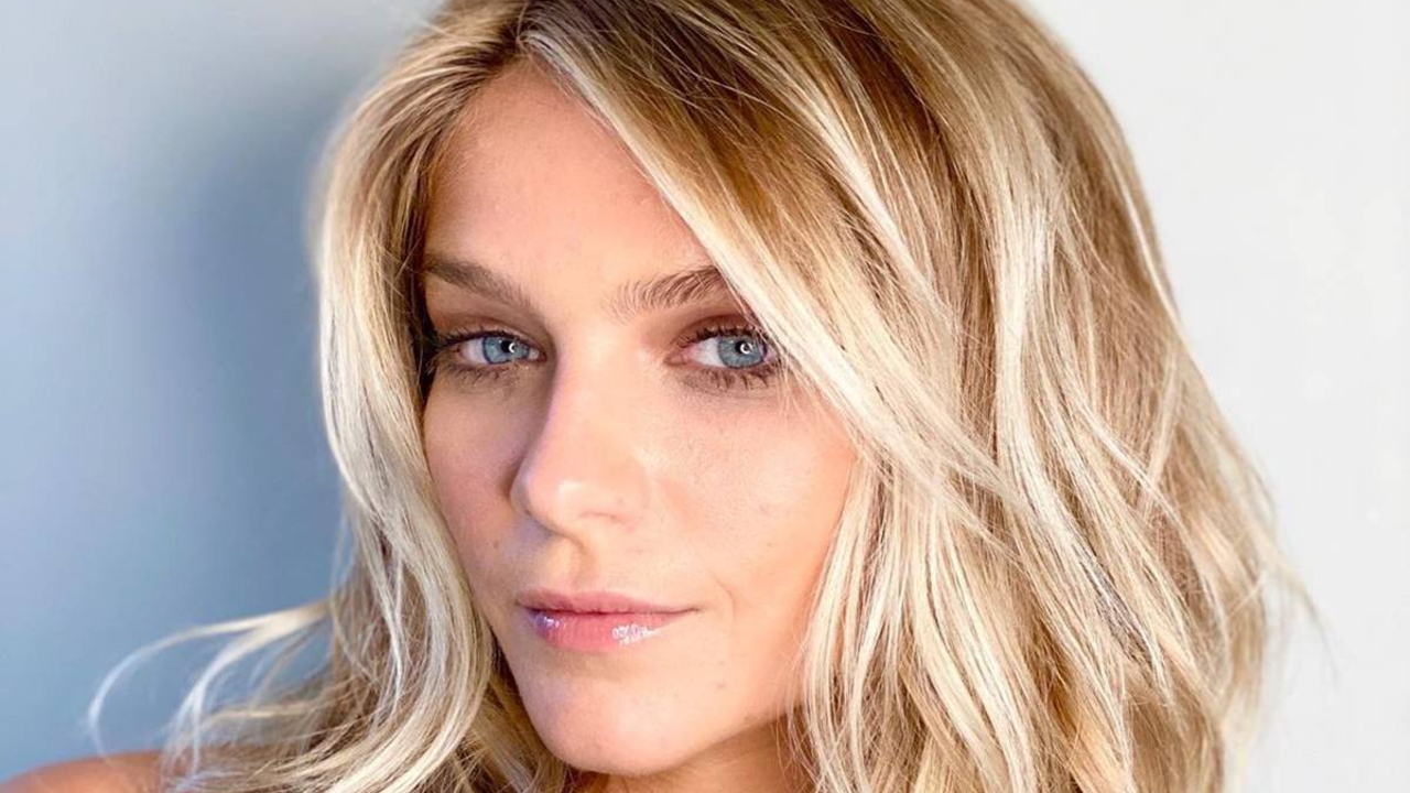 Atriz Isabella Santoni